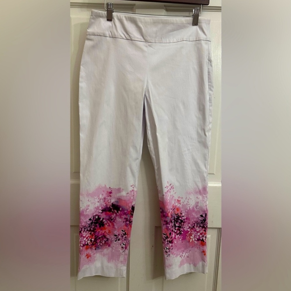 Attyre White Floral Career Pull On Pants